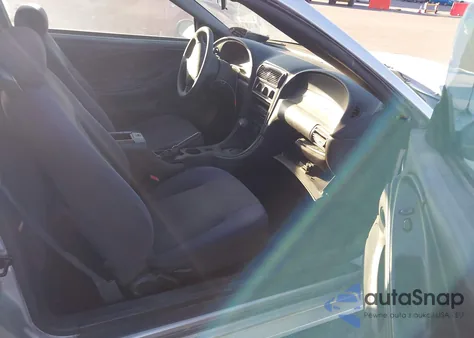 2003 Ford Mustang z USA, uszkodzony, nr VIN 1FAFP40493F356342